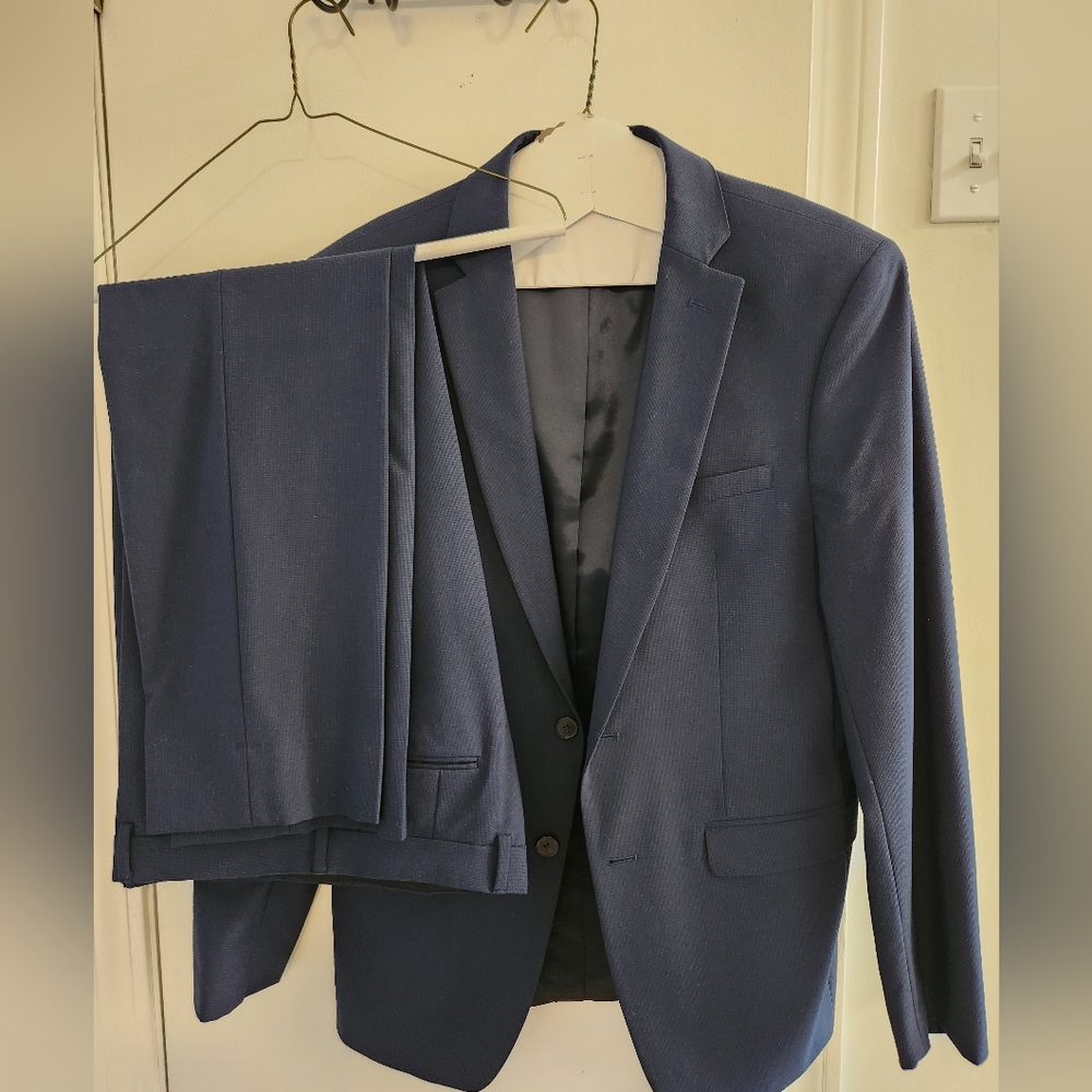 Navy blue Van Heusen Suit